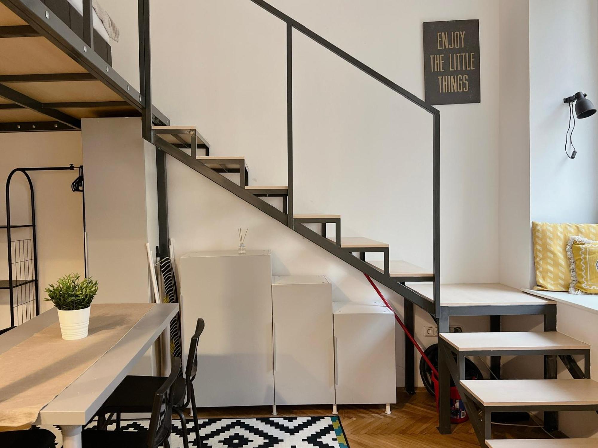 Experience Nightlife Right Next To Szimpla Kert Budapest